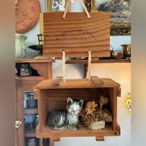 Vintage Cozy/CottageCore Decorative Cat Shadow Box